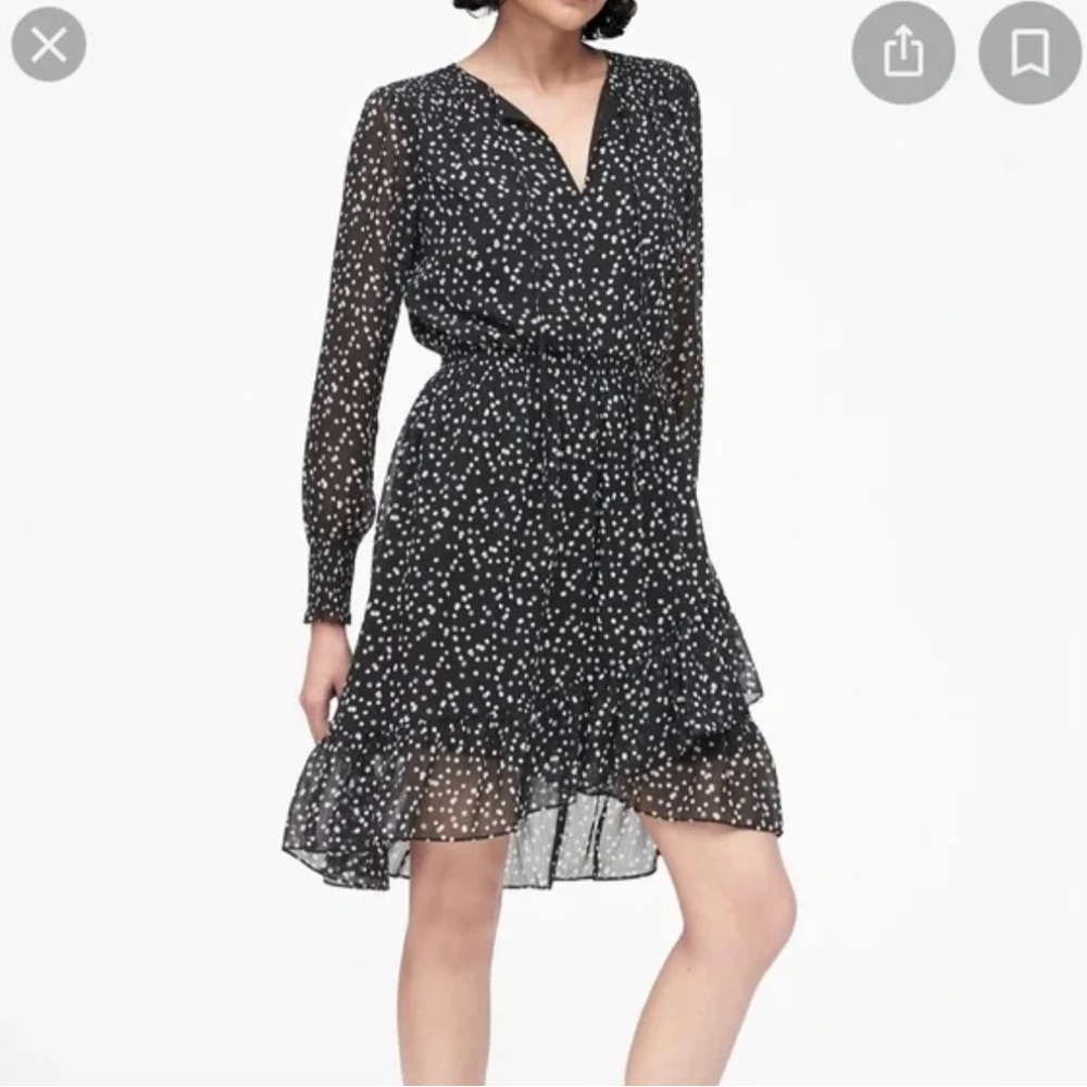 Banana Republic Print Smocked Mini Dress in Black Polka Dot